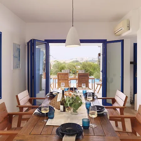 Villa Orchard *